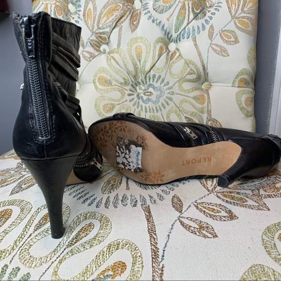 REPORT Black Leather Ankle Boots Size 9 Booties - Picture 4 of 4